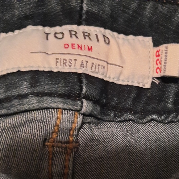 Torrid Jeggings - Picture 2 of 3